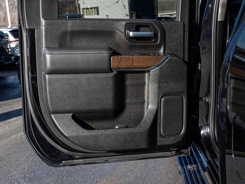 Used 2021 GMC Sierra 3500 Denali w/ Denali Ultimate Package image 14