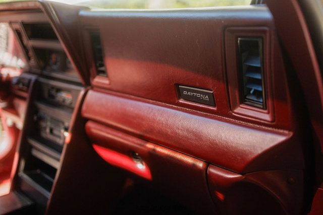 Used 1988 Dodge Daytona Shelby Z FWD image 25