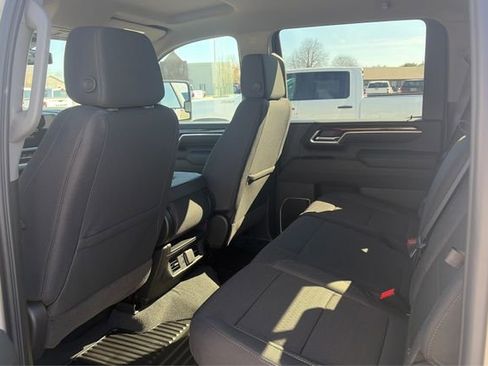 New 2026 GMC Sierra 2500 SLE w/ Max Trailering Package AWD/4WD image 10