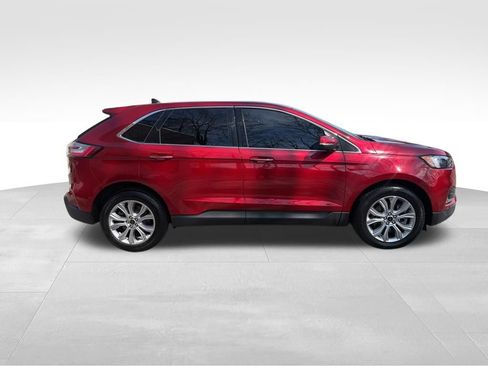Used 2023 Ford Edge Titanium AWD/4WD image 7