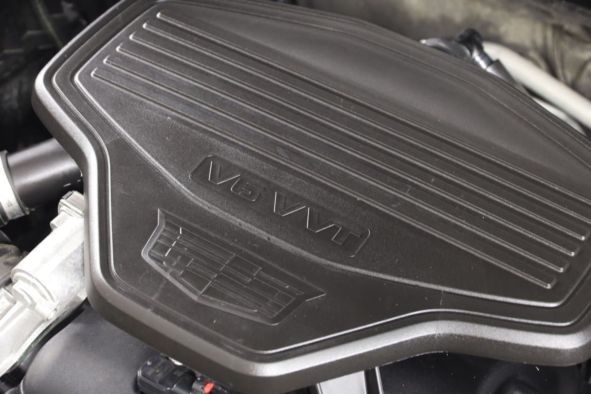 Used 2023 Cadillac XT5 Sportv w/ LPO, Floor Liner Package AWD/4WD image 22