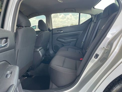 Certified 2022 Nissan Altima 2.5 SV FWD image 16