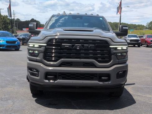 New 2026 RAM 3500 Limited AWD/4WD image 7
