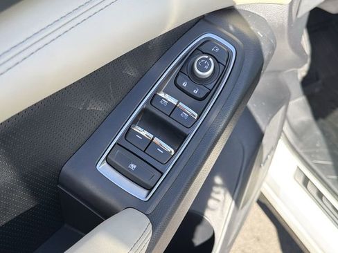 New 2026 Subaru Ascent Limited image 27