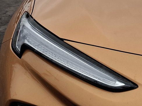 Used 2024 Buick Encore GX Sport Touring image 9