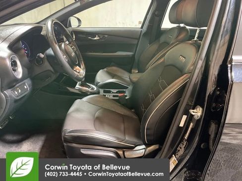 Used 2023 Kia Forte GT-Line w/ GT-Line Technology Package image 9