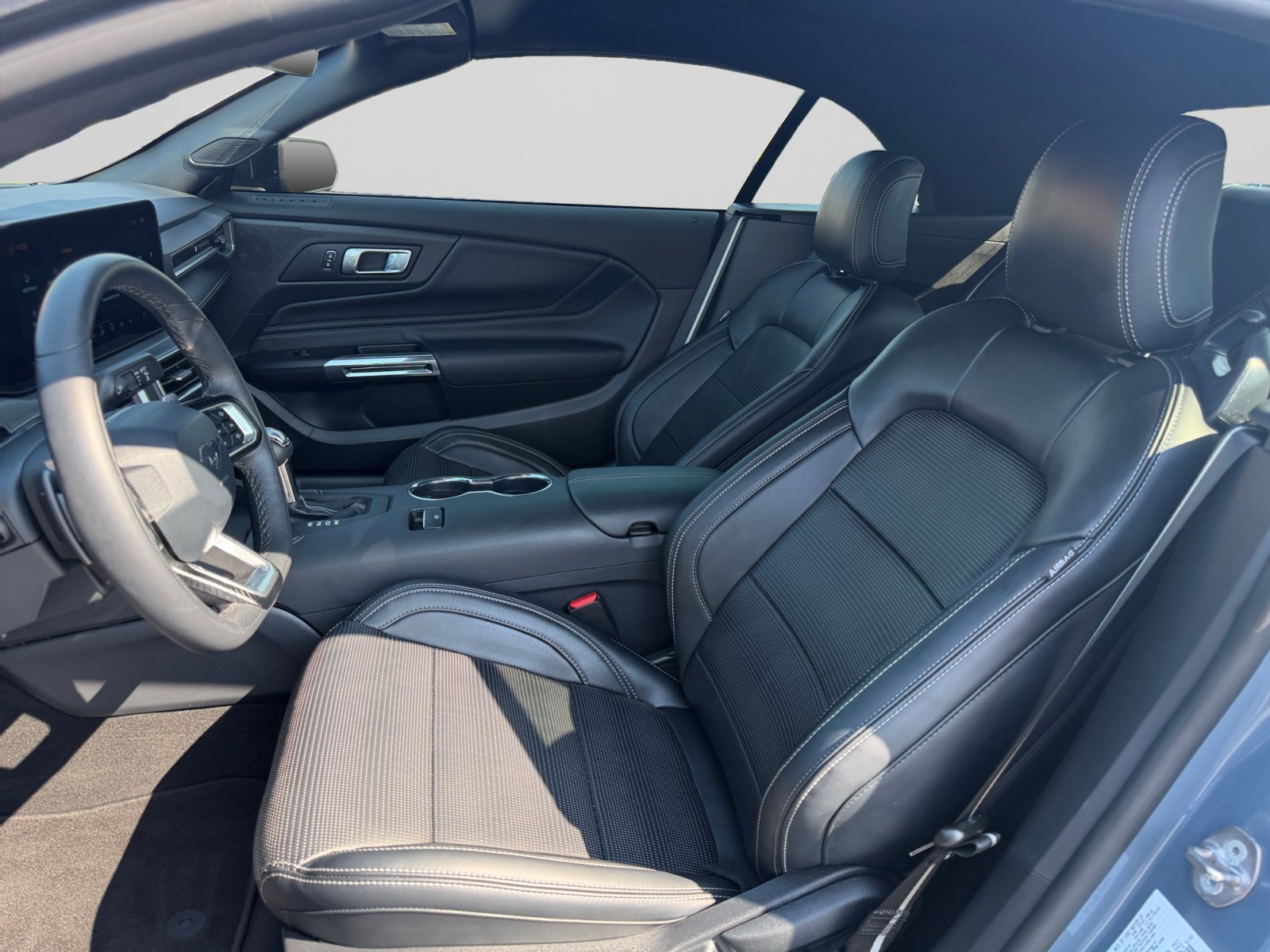 Used 2025 Ford Mustang GT Premium RWD image 10