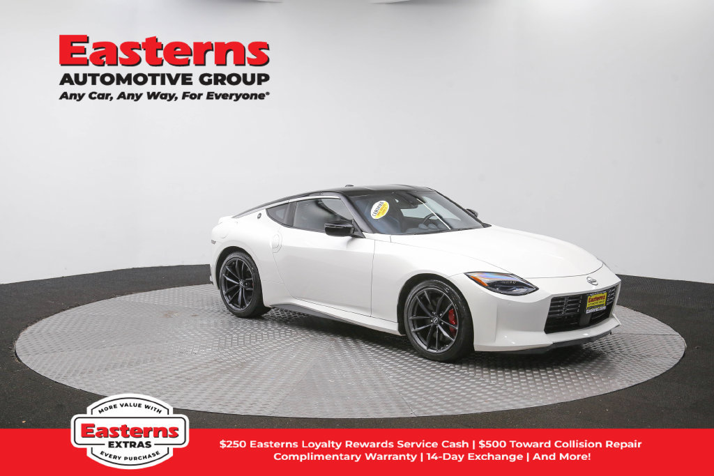 Used 2025 Nissan Z Performance w/ Floor Mat Package RWD image 47