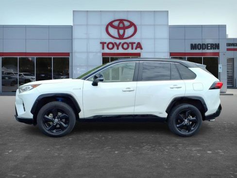 Used 2021 Toyota RAV4 XSE w/ XSE Grade Weather Package AWD/4WD image 2