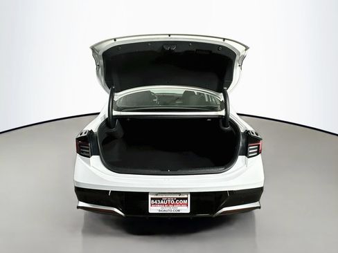 Used 2025 Hyundai Sonata SEL FWD image 33