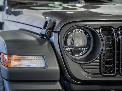 New 2026 Jeep Wrangler Unlimited Sport AWD/4WD image 11