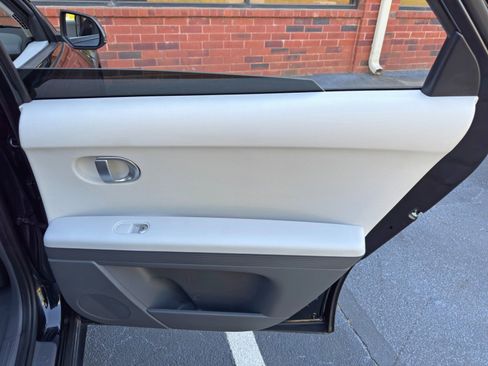 Used 2022 Hyundai Ioniq 5 SE image 39