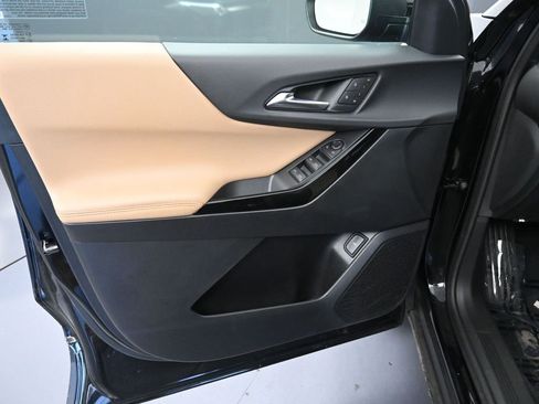 New 2026 Chevrolet Equinox ACTIV w/ Convenience Package III image 16