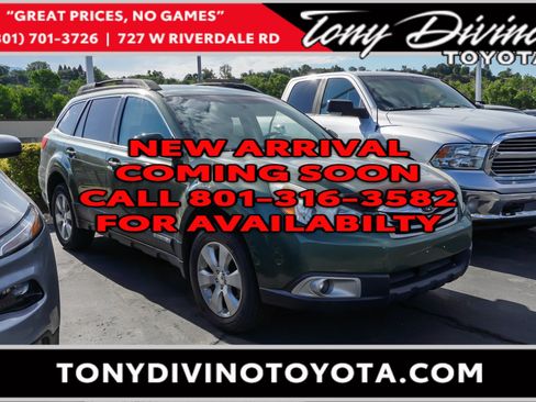 Used 2011 Subaru Outback 2.5i Premium w/ All-Weather Pkg AWD/4WD image 1