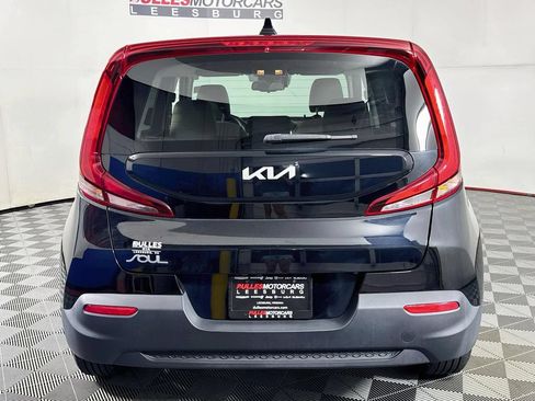 Used 2022 Kia Soul S FWD image 6