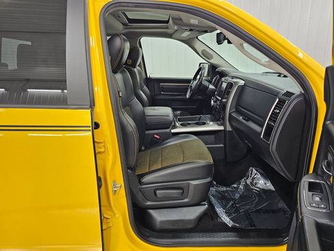 Used 2016 RAM 1500 Sport w/ Stinger Yellow Sport Package AWD/4WD image 17