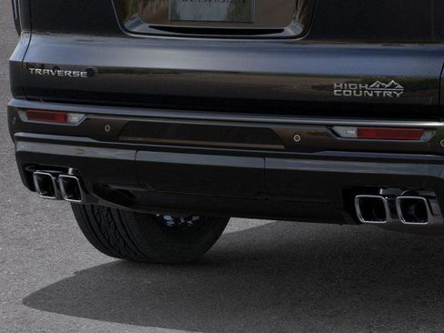 New 2026 Chevrolet Traverse High Country image 14