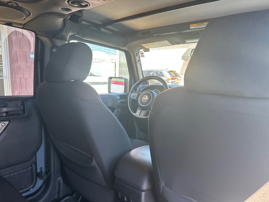 Used 2014 Jeep Wrangler Unlimited Sport w/ Quick Order Package 24S AWD/4WD image 14