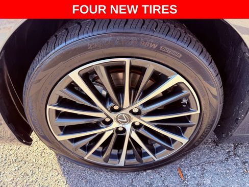 Certified 2024 Lexus ES 350 350 PREMIUM/CARPLAY/PARK AST/L image 4