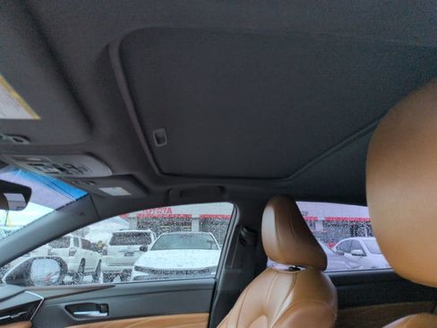 Used 2020 Toyota Avalon Limited w/ Advanced Safety Package FWD image 21