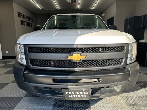 Used 2013 Chevrolet Silverado 1500 W/T image 3
