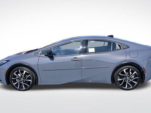 New 2026 Toyota Prius XSE Premium image 2