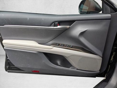 Used 2024 Toyota Camry LE image 13