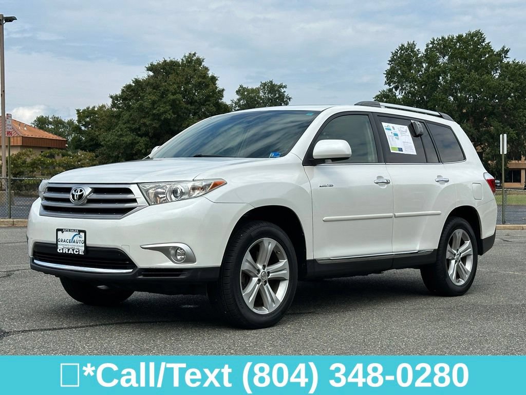 Used 2012 Toyota Highlander Limited w/ Tow Pkg AWD/4WD image 3