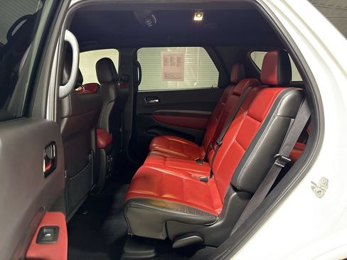 Used 2021 Dodge Durango R/T w/ Blacktop Package AWD/4WD image 22