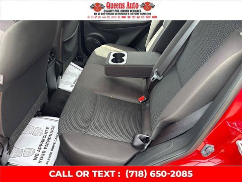 Used 2017 Nissan Rogue Sport S w/ S Appearance Package AWD/4WD image 40