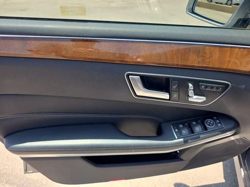 Used 2015 Mercedes-Benz E 350 Sedan w/ Premium 1 Package image 28