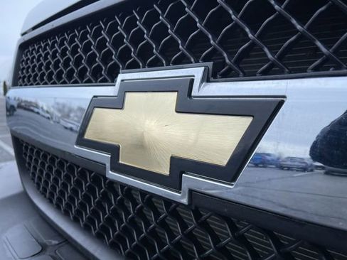 Used 2024 Chevrolet Express 2500 w/ Driver Convenience Package image 26