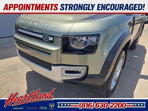 Used 2021 Land Rover Defender 90 First Edition AWD/4WD image 18