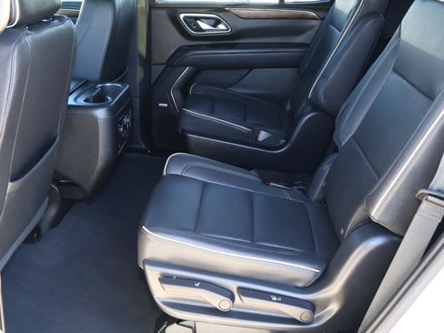 Used 2023 Chevrolet Tahoe Premier RWD image 23