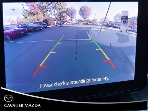 Used 2023 Ford Explorer XLT w/ Equipment Group 202A image 31