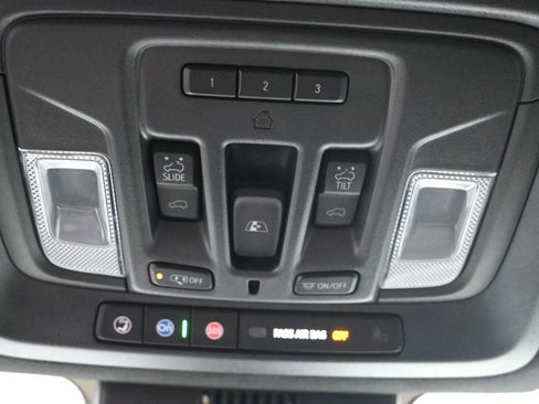 Used 2026 GMC Sierra 2500 AT4X image 37