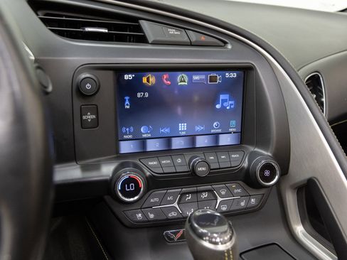 Used 2016 Chevrolet Corvette Stingray Convertible w/ 3LT Preferred Equipment Group image 17