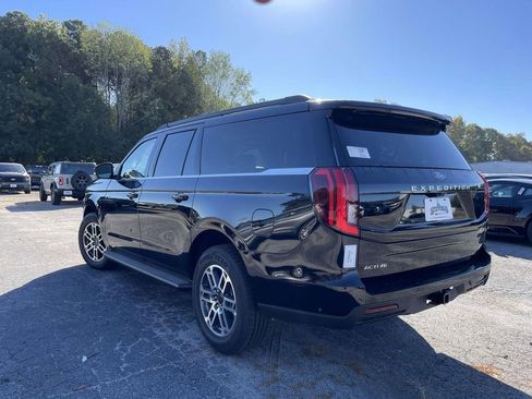 Used 2025 Ford Expedition Max Active image 25