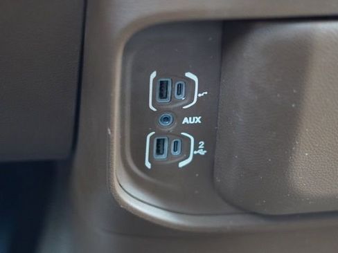 Used 2020 RAM 3500 Laramie image 39