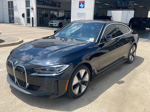 Used 2024 BMW i4 eDrive35 w/ Convenience Package RWD image 1