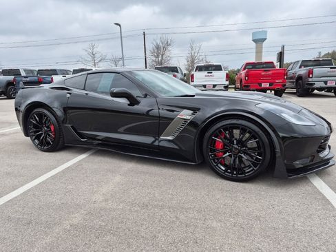 Used 2016 Chevrolet Corvette Z06 w/ Z07 Performance Package image 12