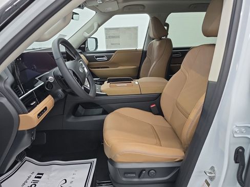 New 2026 INFINITI QX80 Luxe w/ Cargo Package AWD/4WD image 33