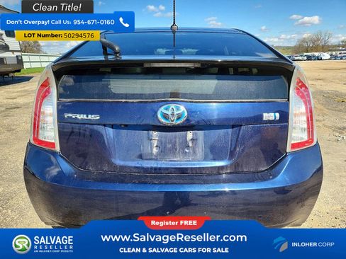 Used 2013 Toyota Prius Four w/ Deluxe Solar Roof Pkg image 8
