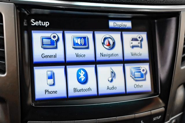 Used 2014 Lexus LX 570 4WD image 30