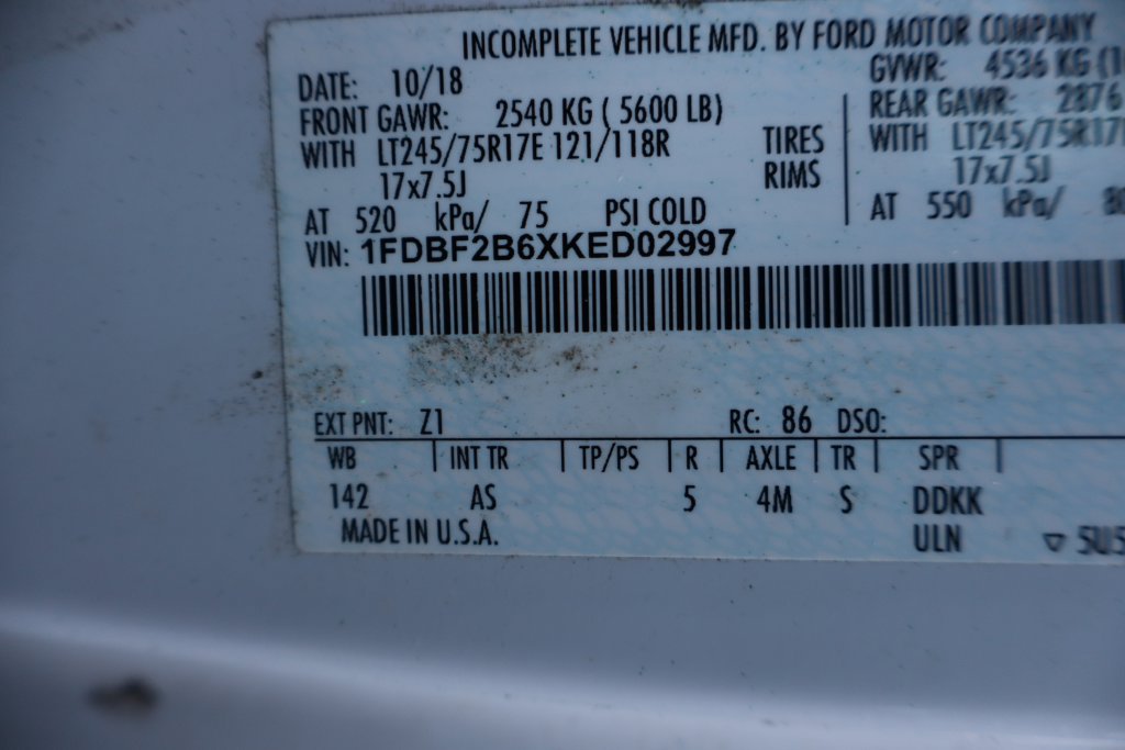 Used 2019 Ford F250 XL w/ XL Value Package AWD/4WD image 4