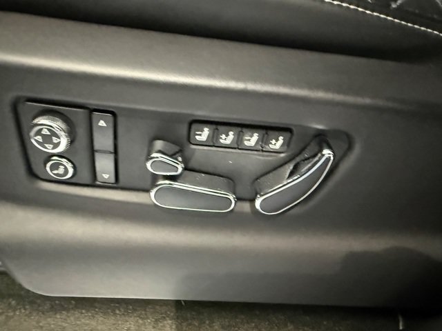 Used 2020 Bentley Bentayga AWD/4WD image 7