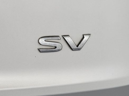 Used 2023 Nissan Rogue SV FWD image 10
