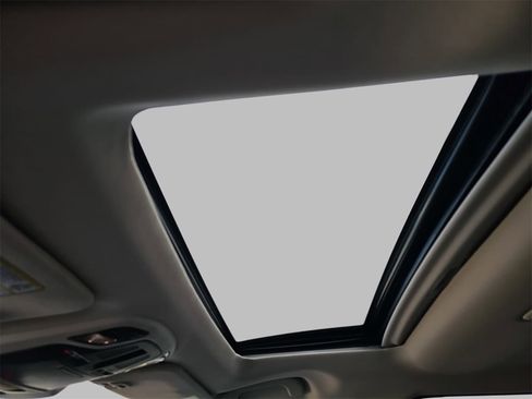 Certified 2025 Subaru Outback Onyx Edition XT image 35