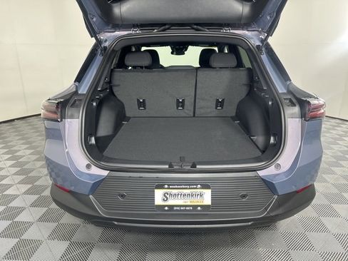 New 2026 Chevrolet Equinox EV LT image 12