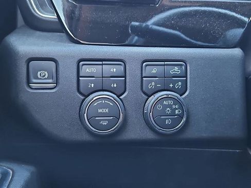 Certified 2025 Chevrolet Silverado 2500 LT w/ Trail Boss Package image 18